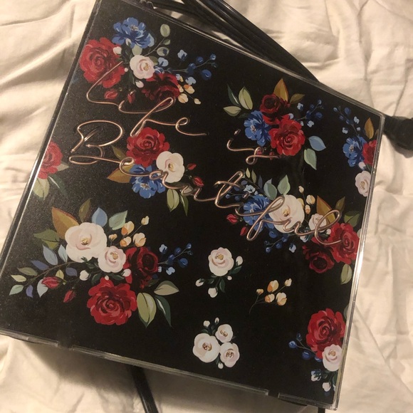 NWOB SCENTSY Life Is Beautiful Neon Light Up Wax Warmer April 2021 Discontinued - Picture 5 of 6